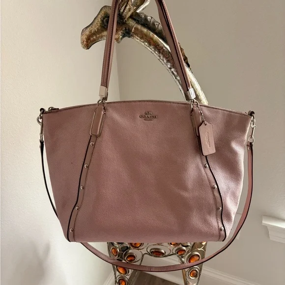 Coach Pink Tote Bag with Metallic Hardware - Picture 3 of 17